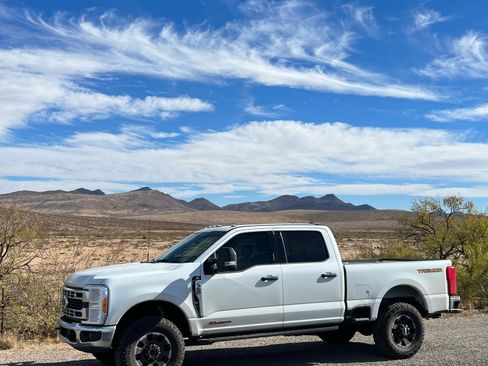 Used 2023 Ford F350 XLT w/ Tremor Off-Road Package AWD/4WD image 6