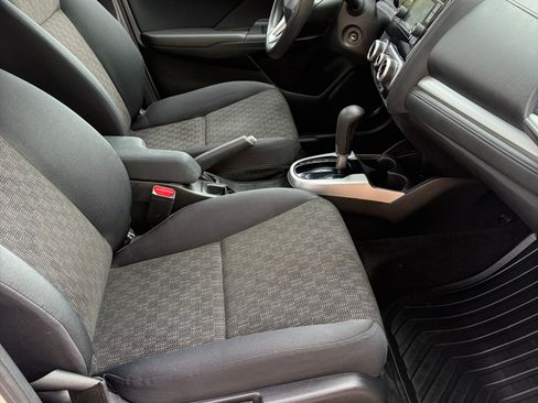 Used 2016 Honda Fit LX image 11