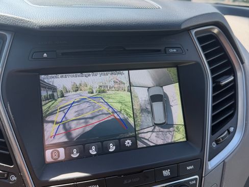 Used 2018 Hyundai Santa Fe Sport w/ 2.0T Ultimate Tech Package 05 image 22