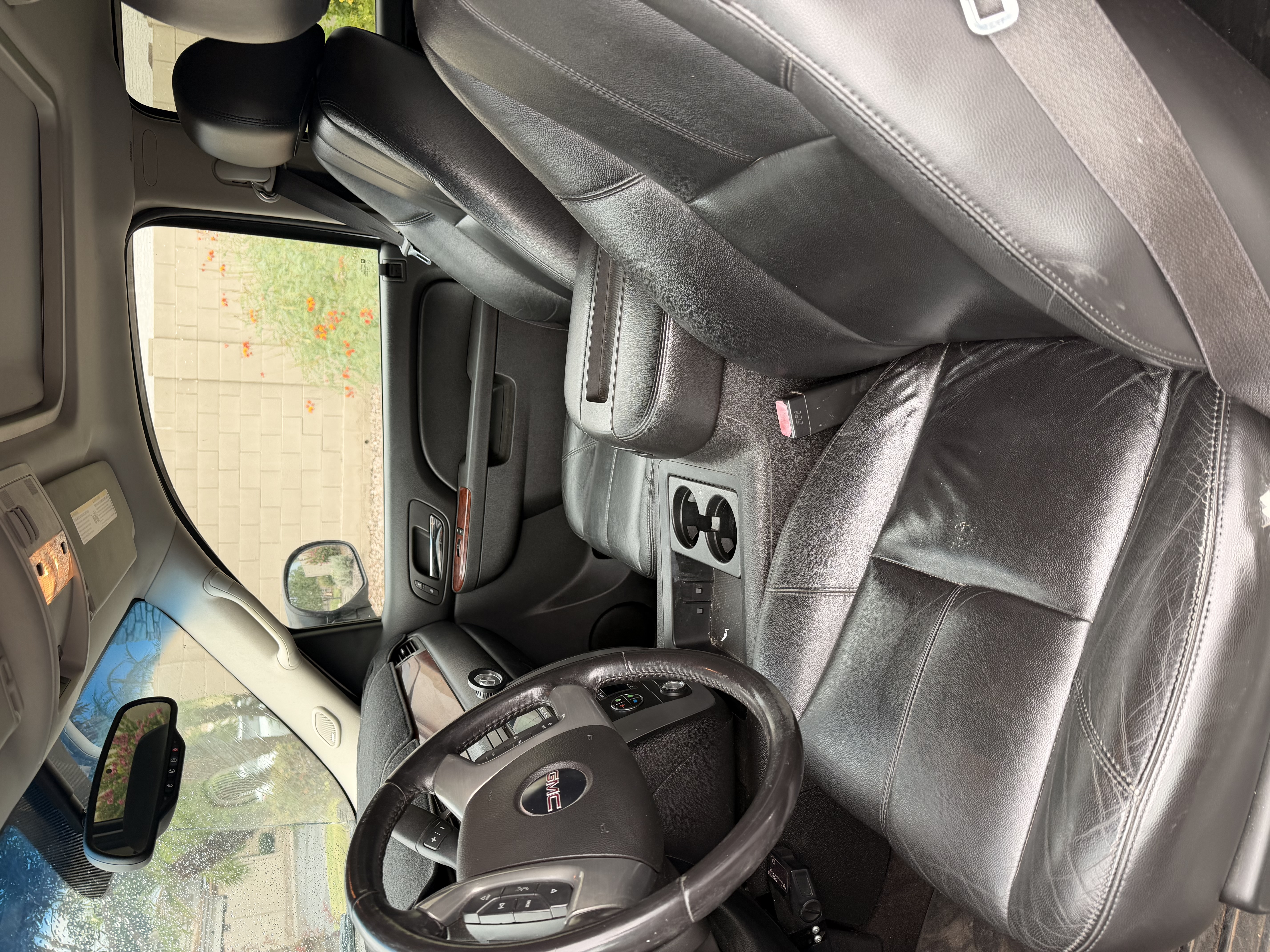 Used 2010 GMC Sierra 1500 SLT AWD/4WD image 9