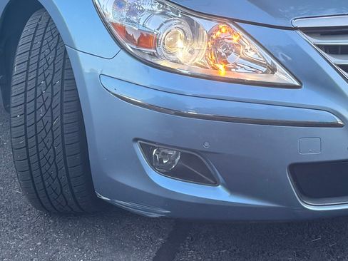 Used 2011 Hyundai Genesis 4.6 image 17