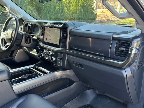 Used 2023 Ford F250 Lariat w/ FX4 Off-Road Package image 13
