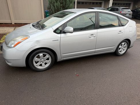 Used 2006 Toyota Prius FWD image 18