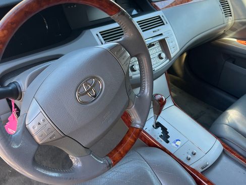 Used 2006 Toyota Avalon Limited image 6