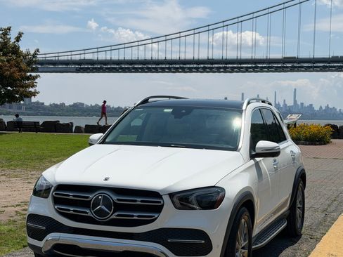 Used 2023 Mercedes-Benz GLE 350 4MATIC image 1