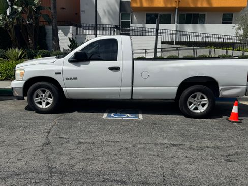 Used 2008 Dodge Ram 1500 Truck SLT RWD image 12