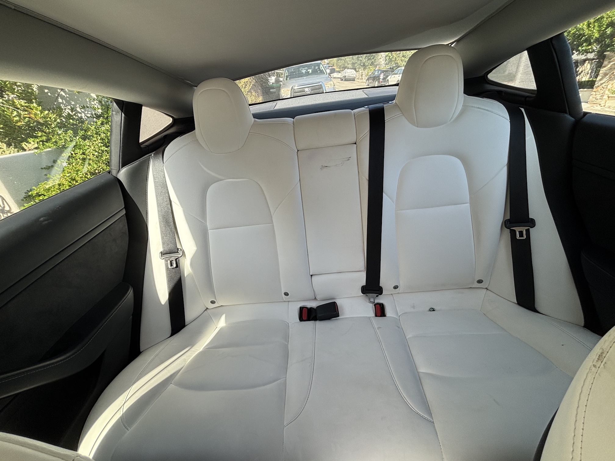 Used 2022 Tesla Model 3 Long Range AWD/4WD image 5