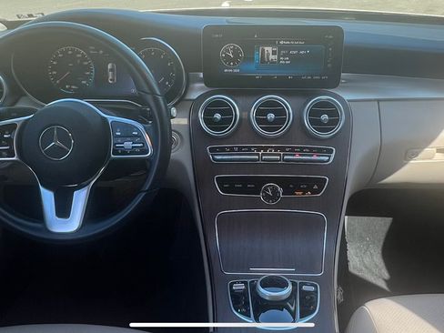Used 2020 Mercedes-Benz C 300 Sedan image 6