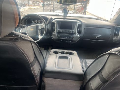 Used 2019 Chevrolet Silverado 3500 LT image 11