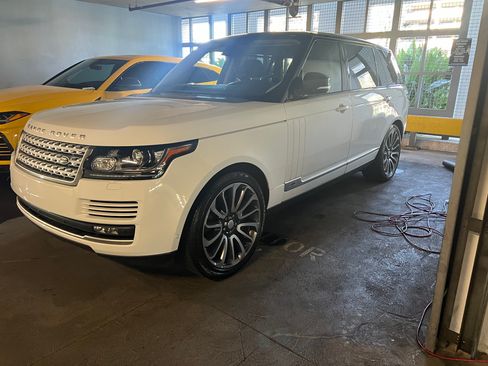 Used 2016 Land Rover Range Rover Long Wheelbase Supercharged image 15