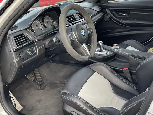 Used 2018 BMW M3 CS w/ Executive Package RWD image 2