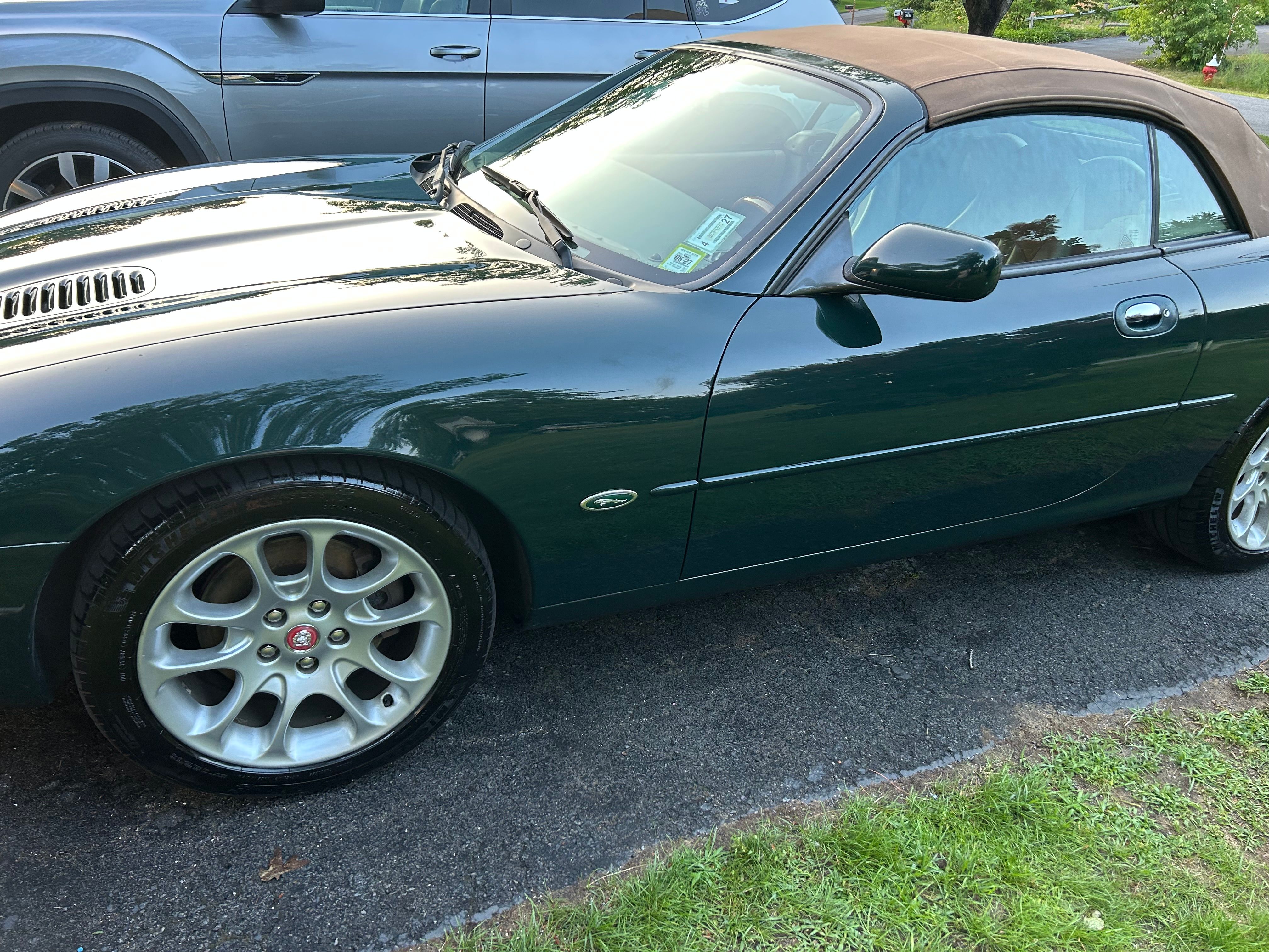 Used 2000 Jaguar XK8 Convertible RWD image 16
