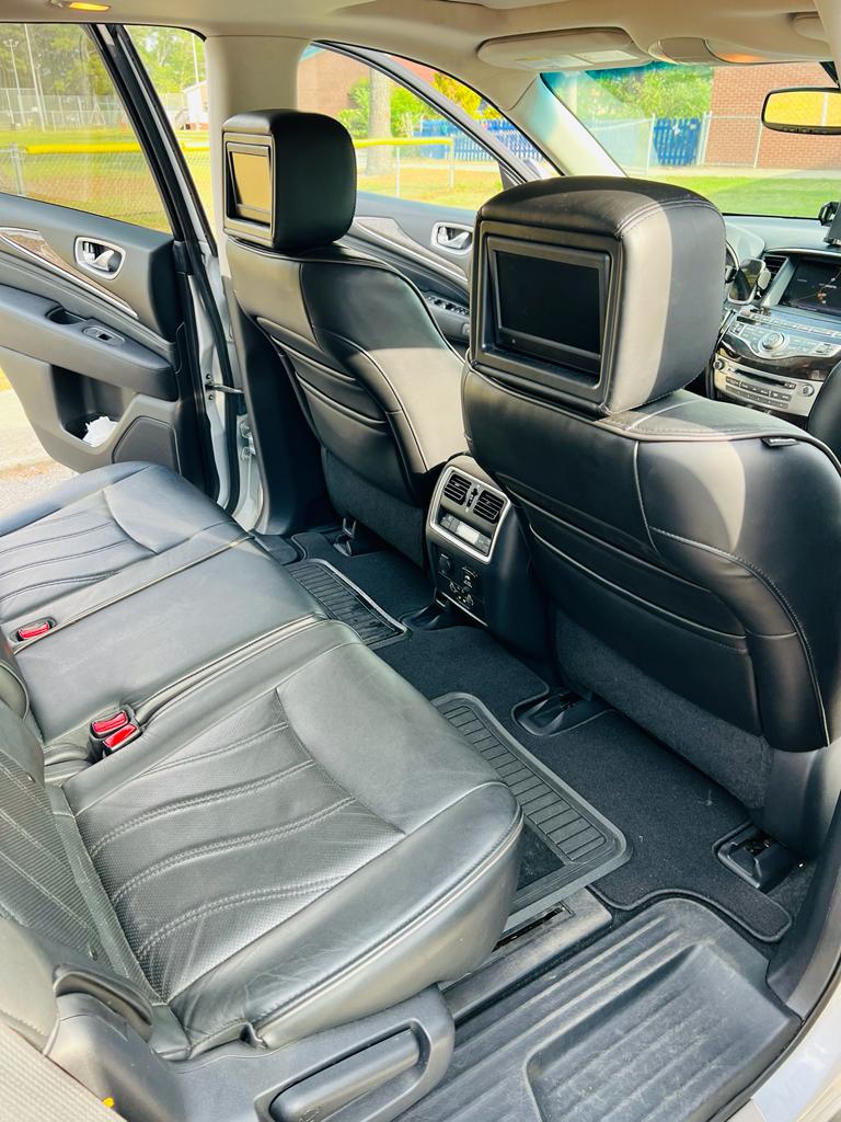 Used 2013 INFINITI JX35 FWD w/ Premium Pkg image 12