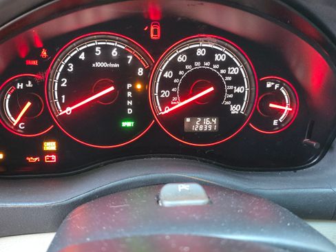 Used 2005 Subaru Outback 2.5XT Limited image 6