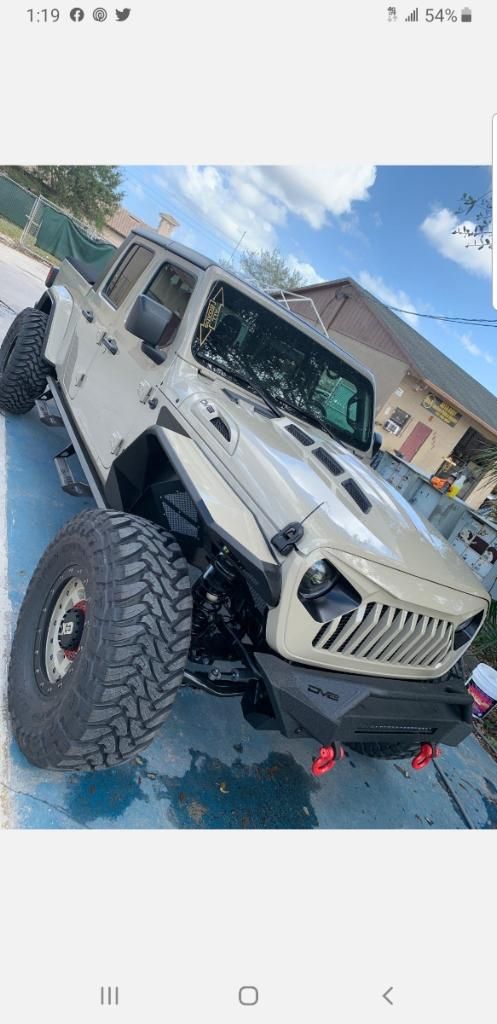 Used 2020 Jeep Gladiator Sport w/ Quick Order Package 24S AWD/4WD image 5