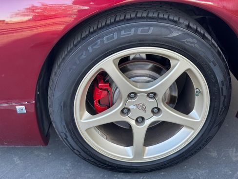 Used 2003 Chevrolet Corvette Convertible w/ Preferred Equipment Group1 image 21