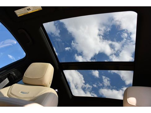 Used 2019 Cadillac XT5 Luxury image 8