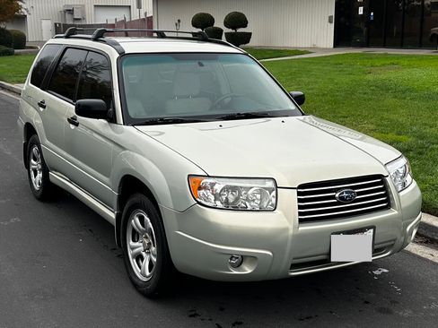 Used 2006 Subaru Forester 2.5X image 6