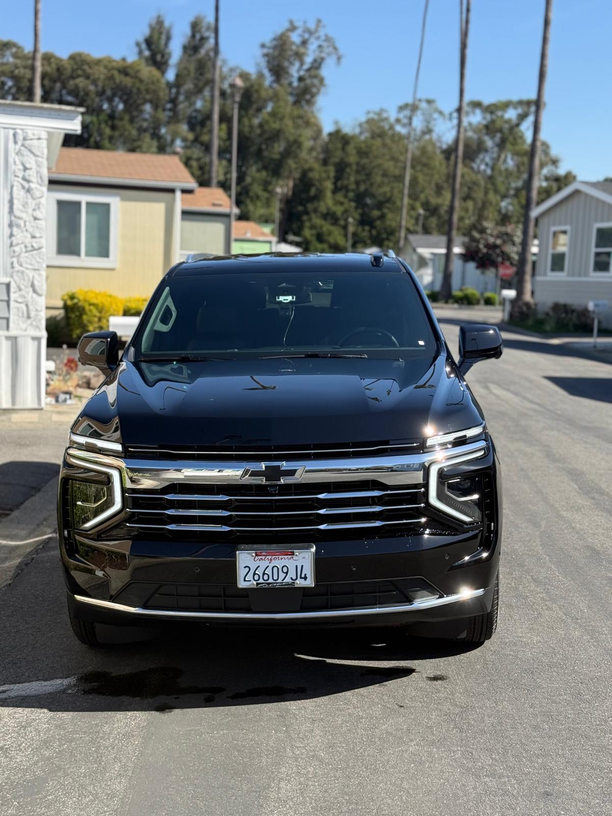 Used 2026 Chevrolet Suburban LT w/ LPO, Dark Essentials Package AWD/4WD image 5