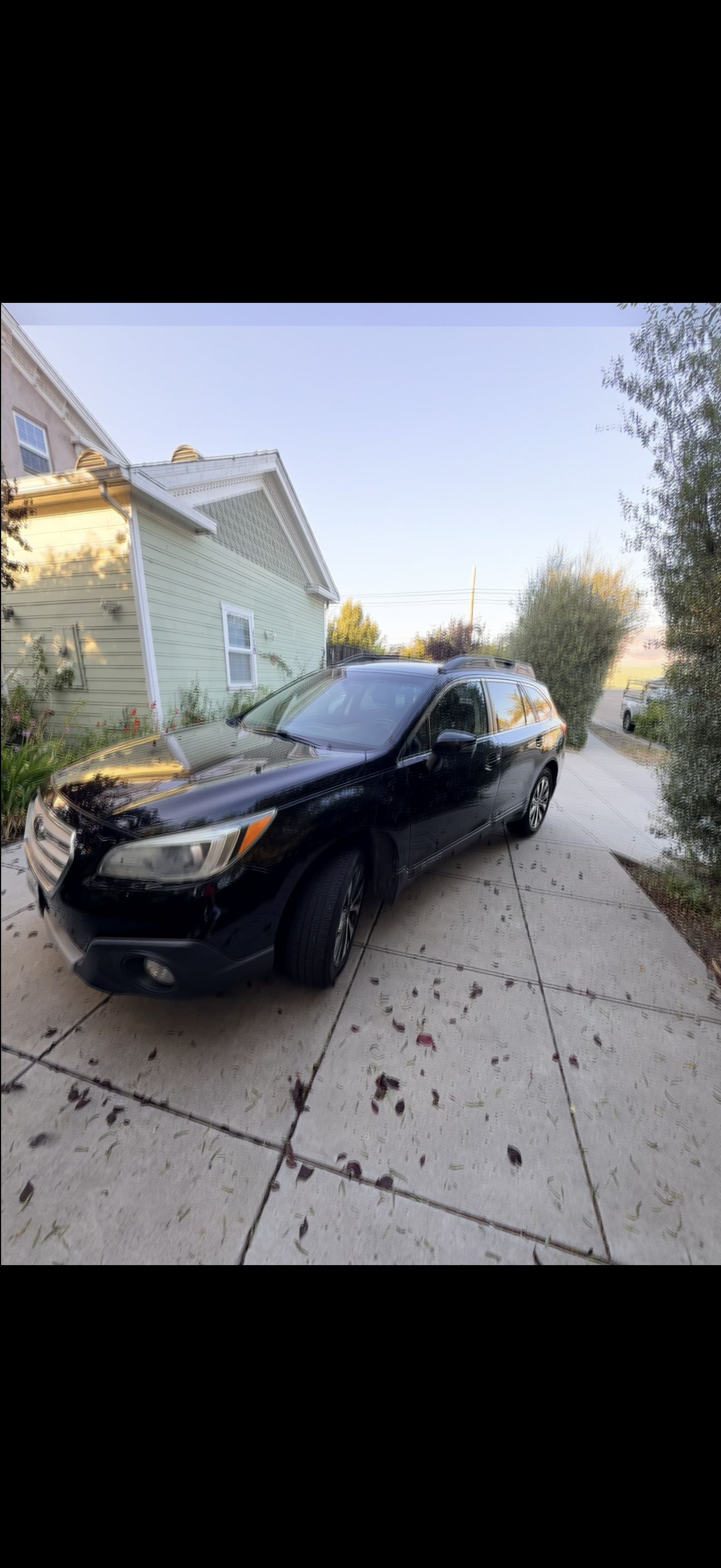 Used 2015 Subaru Outback 2.5i Limited AWD/4WD image 1