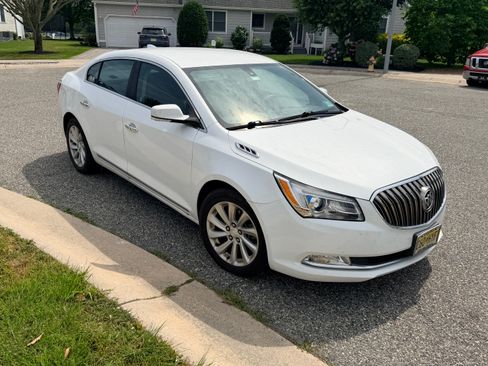 Used 2016 Buick LaCrosse Leather FWD image 24