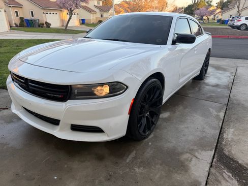 Used 2022 Dodge Charger SXT image 21