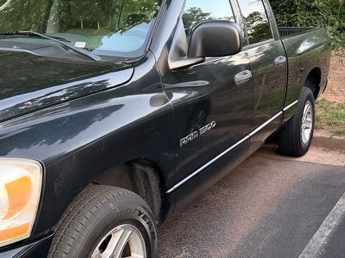 Used 2006 Dodge Ram 1500 Truck SLT RWD image 16
