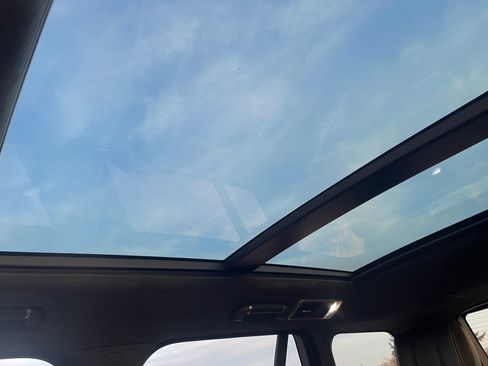 Used 2015 Land Rover Range Rover Autobiography image 20