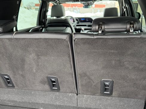 Used 2023 Cadillac Escalade ESV Sport image 12