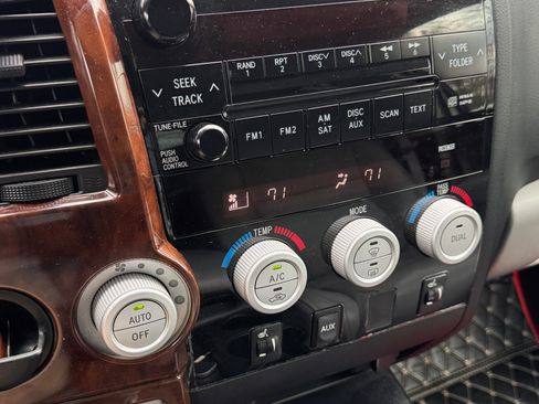 Used 2007 Toyota Tundra Limited image 19