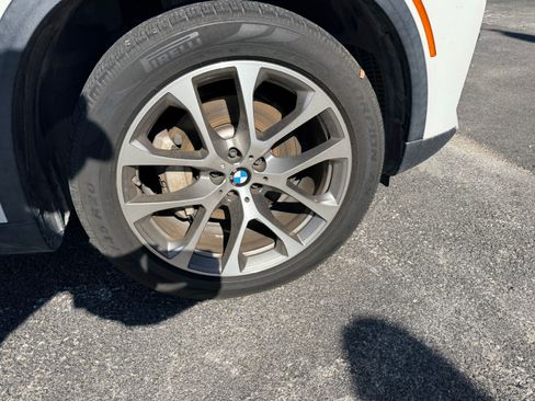 Used 2019 BMW X5 xDrive40i w/ Convenience Package image 18