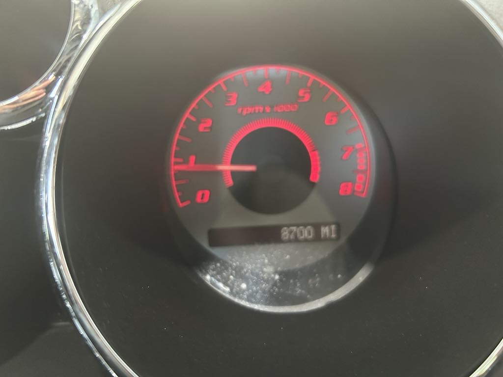 Used 2007 Pontiac Solstice Convertible RWD image 11