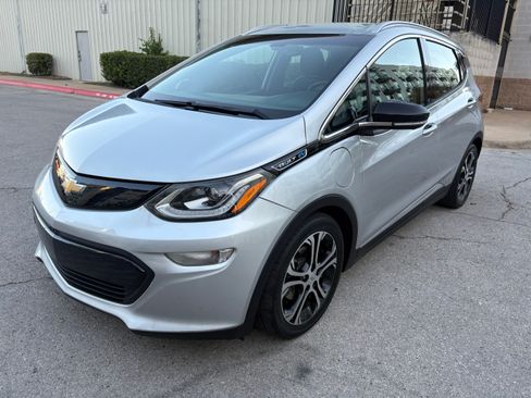 Used 2017 Chevrolet Bolt Premier image 1
