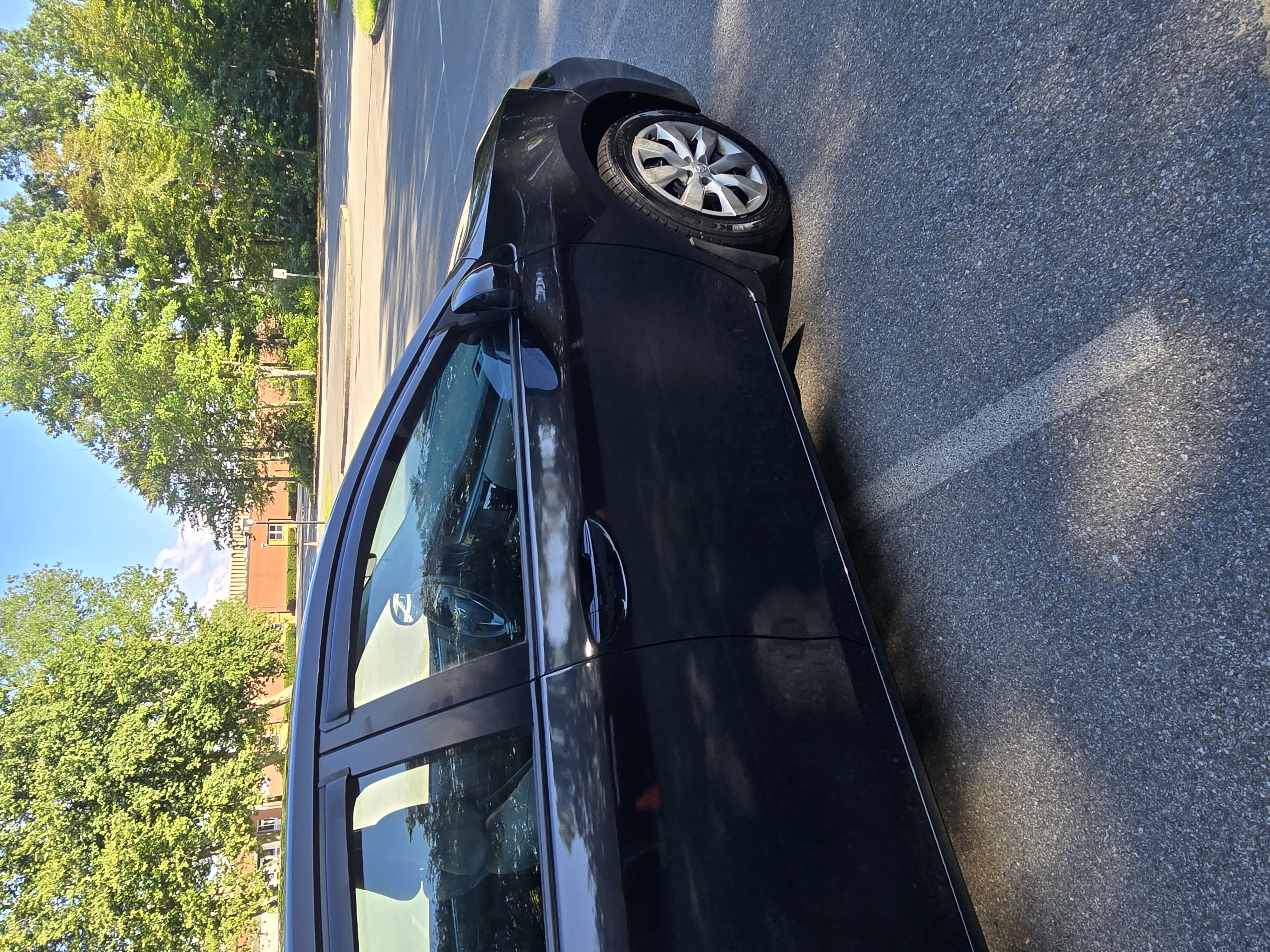 Used 2016 Toyota Corolla LE FWD image 20