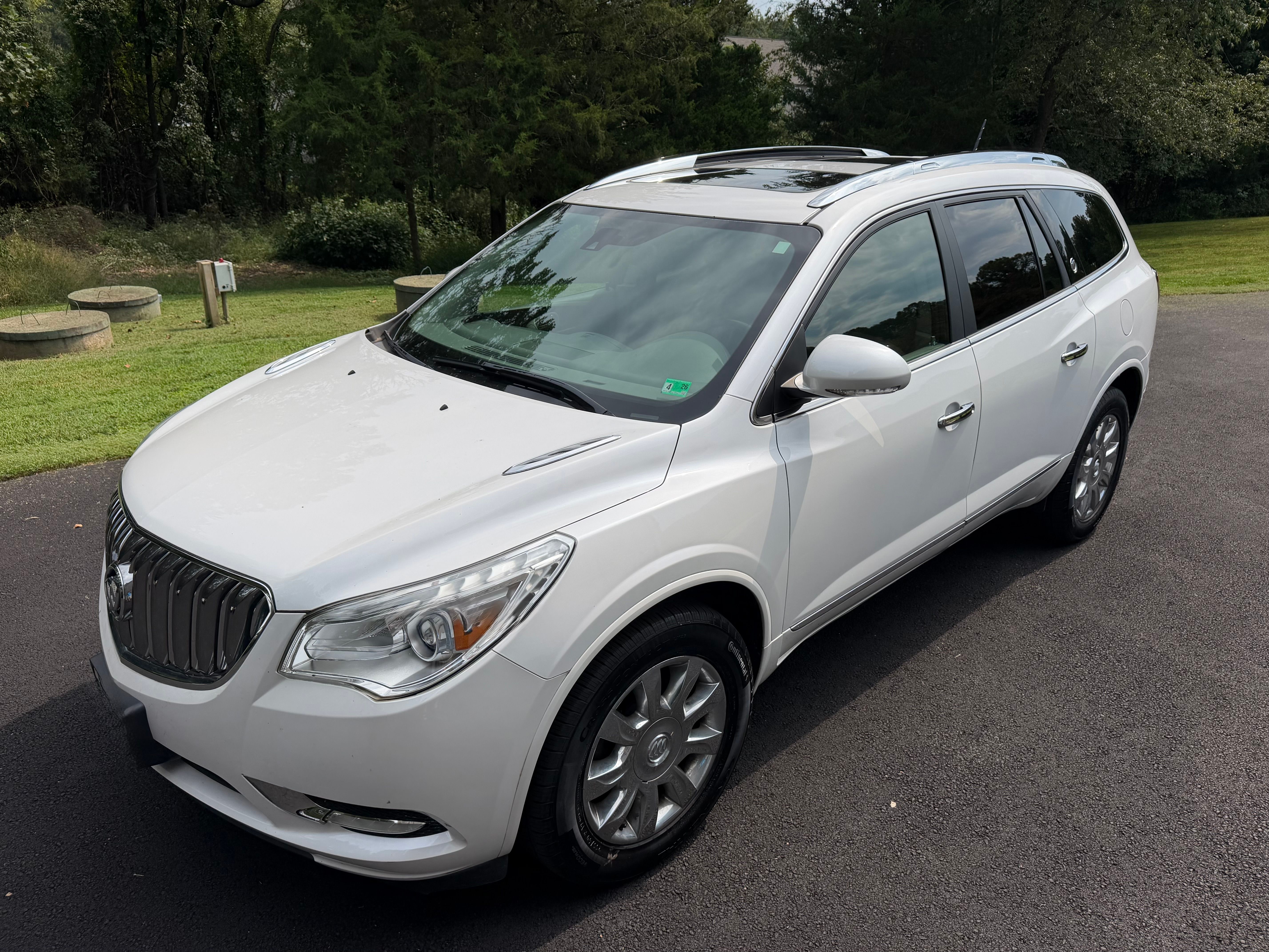 Used 2017 Buick Enclave Premium AWD/4WD image 10
