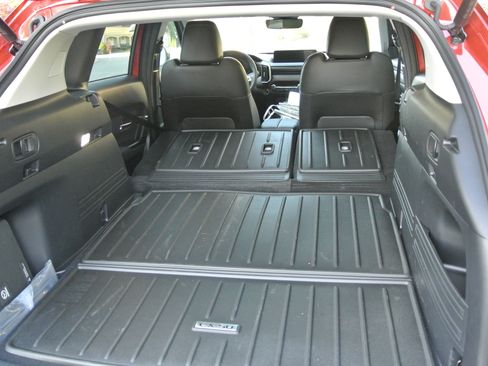 Used 2025 MAZDA CX-50 2.5 Hybrid w/ Weather Package image 4