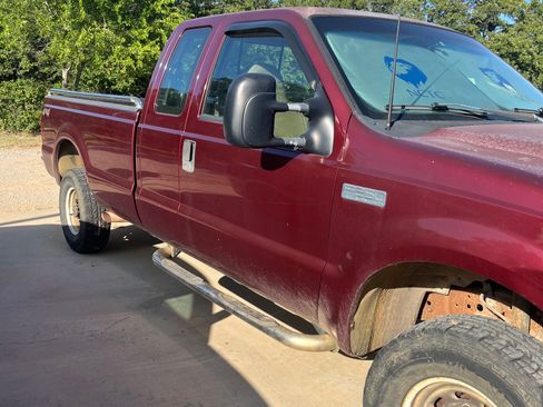 Used 2000 Ford F250 4x4 SuperCab Super Duty image 2