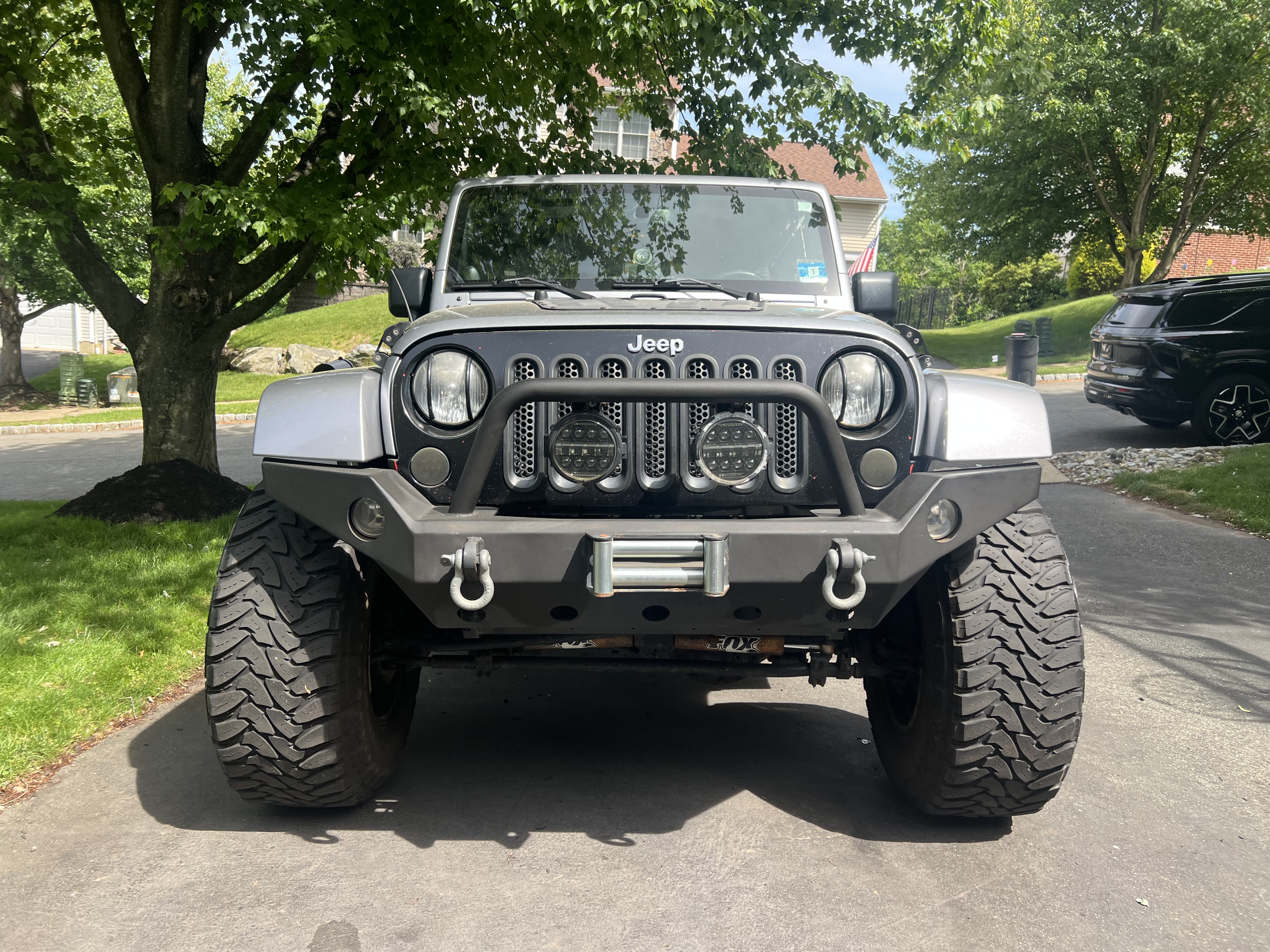 Used 2013 Jeep Wrangler Unlimited Sahara w/ Dual Top Group AWD/4WD image 6