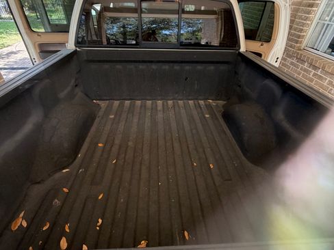 Used 2012 Ford F150 Lariat w/ Lariat Chrome Pkg AWD/4WD image 5