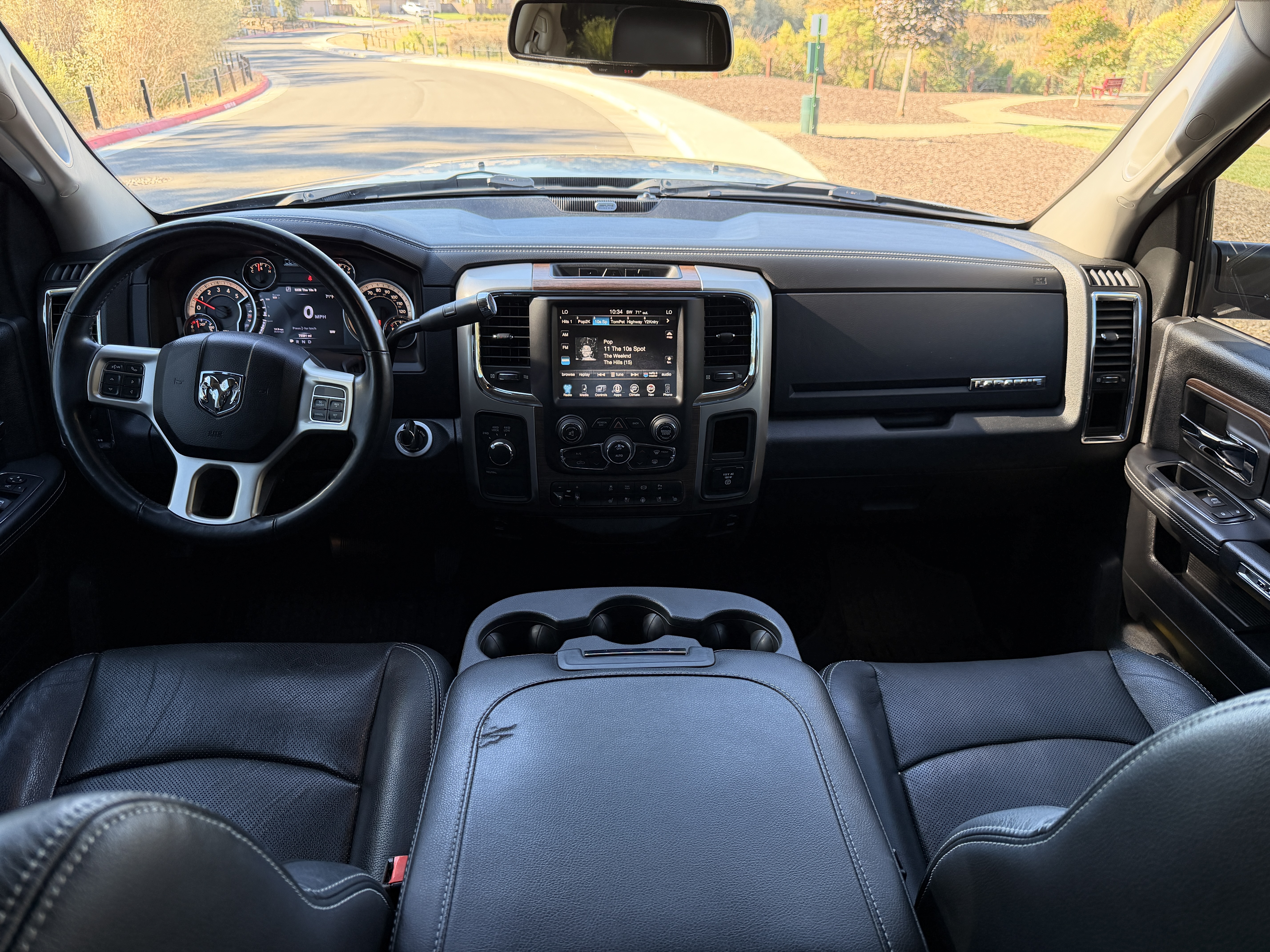 Used 2015 RAM 2500 Laramie AWD/4WD image 22