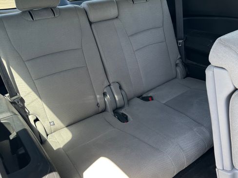 Used 2016 Honda Pilot EX image 10