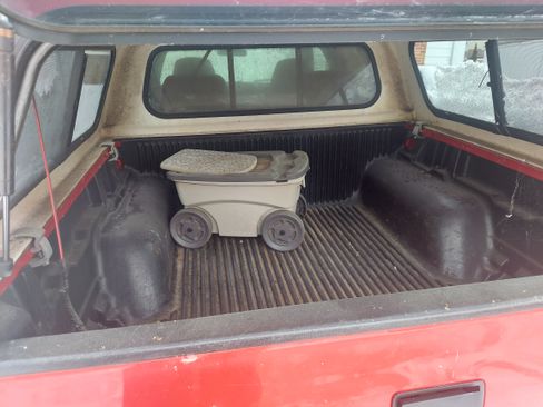 Used 2004 GMC Sonoma SLS w/ Preferred Equipment Group image 9