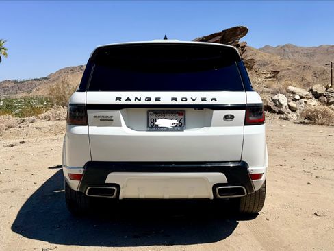 Used 2018 Land Rover Range Rover Sport Supercharged AWD/4WD image 11