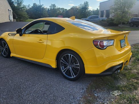 Used 2015 Scion FR-S Release Series 1.0 image 4