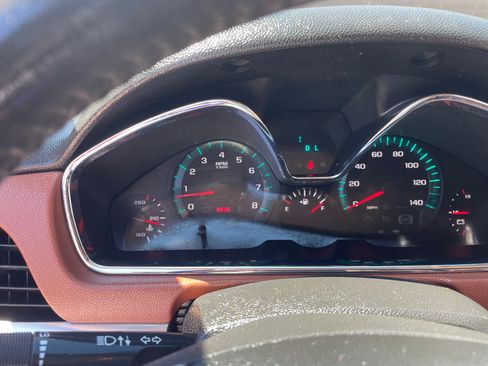 Used 2015 Chevrolet Traverse LTZ FWD image 11