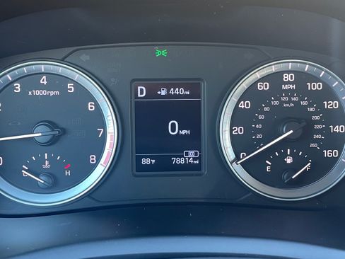 Used 2018 Hyundai Sonata SE image 19