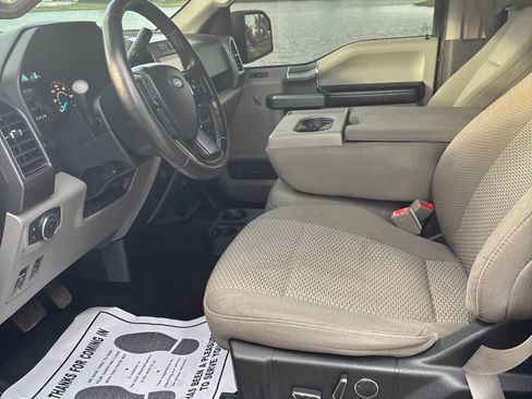 Used 2018 Ford F150 XLT w/ Equipment Group 302A Luxury image 19