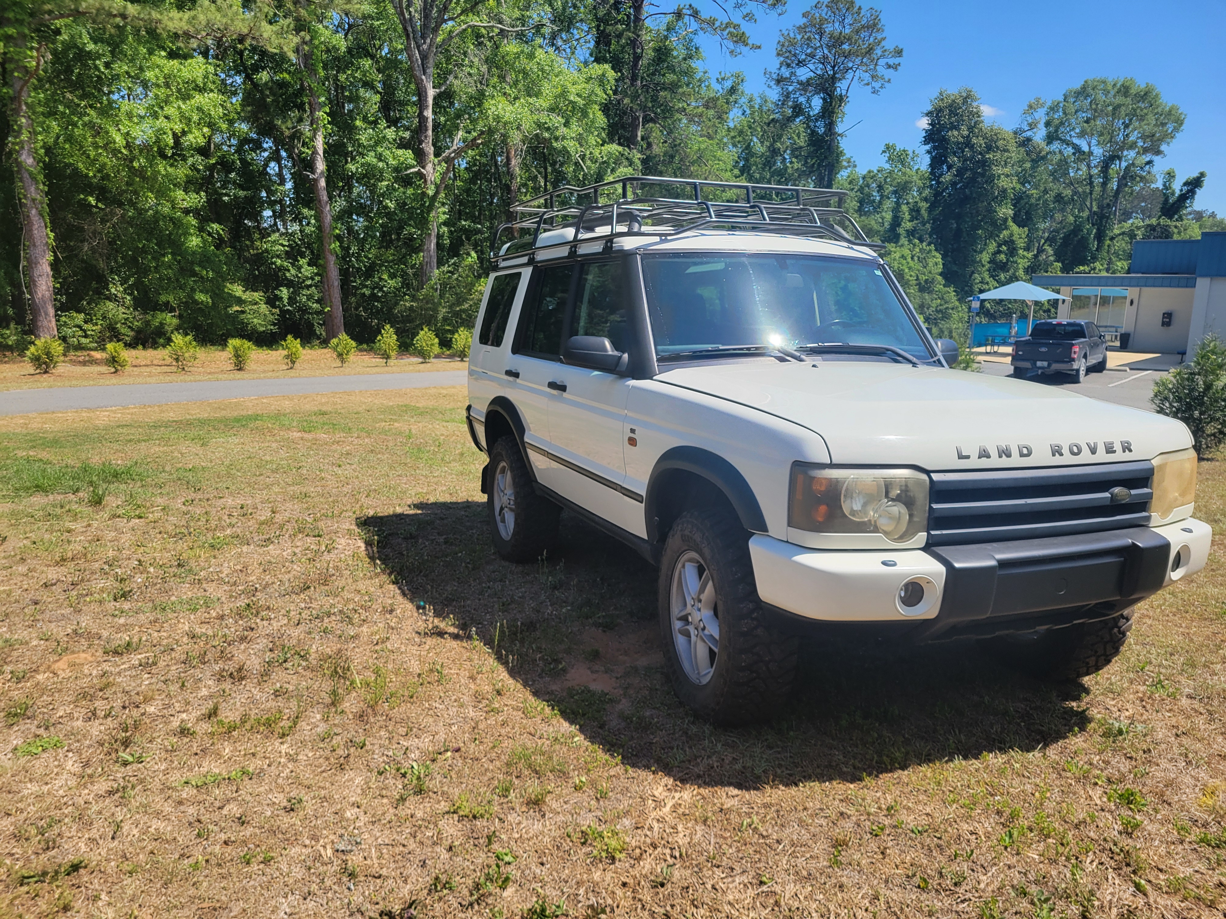 Used 2004 Land Rover Discovery SE AWD/4WD image 8
