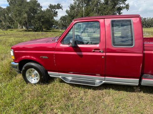 Used 1994 Ford F150 XL image 9
