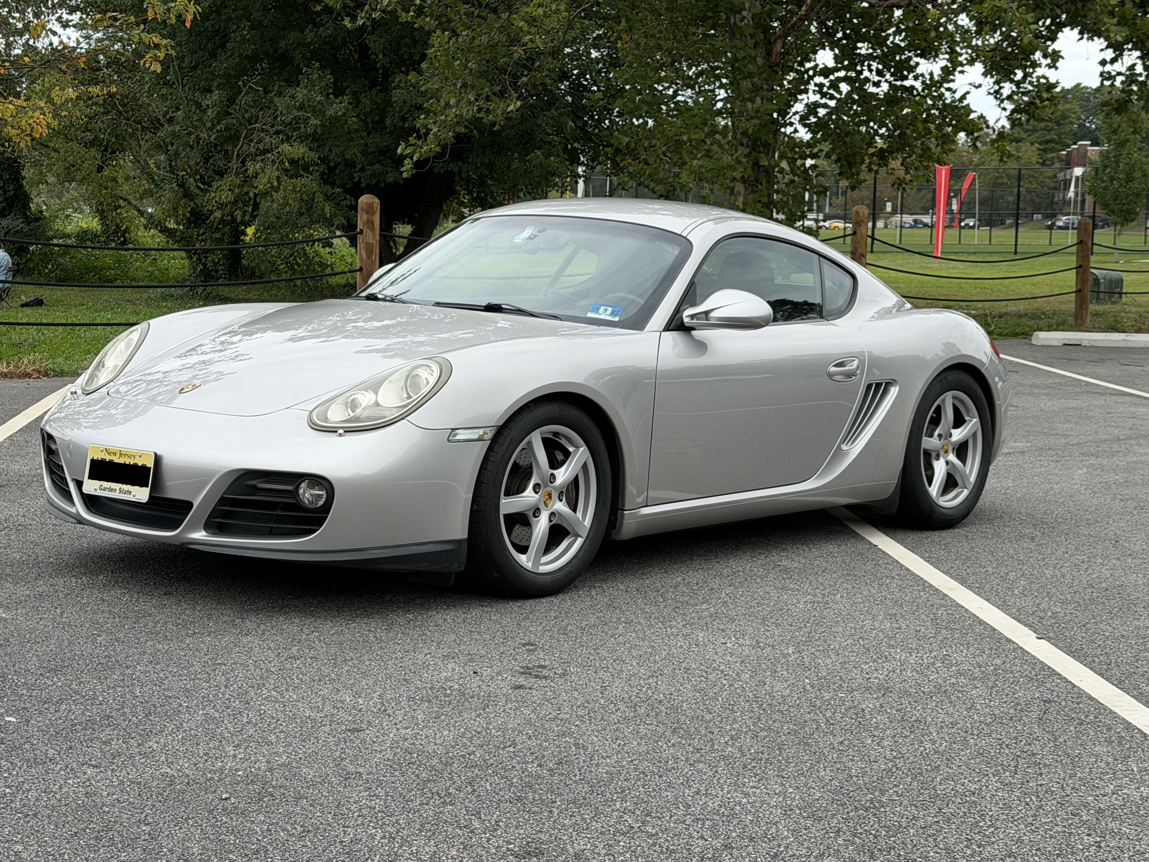 Used 2010 Porsche Cayman RWD image 6
